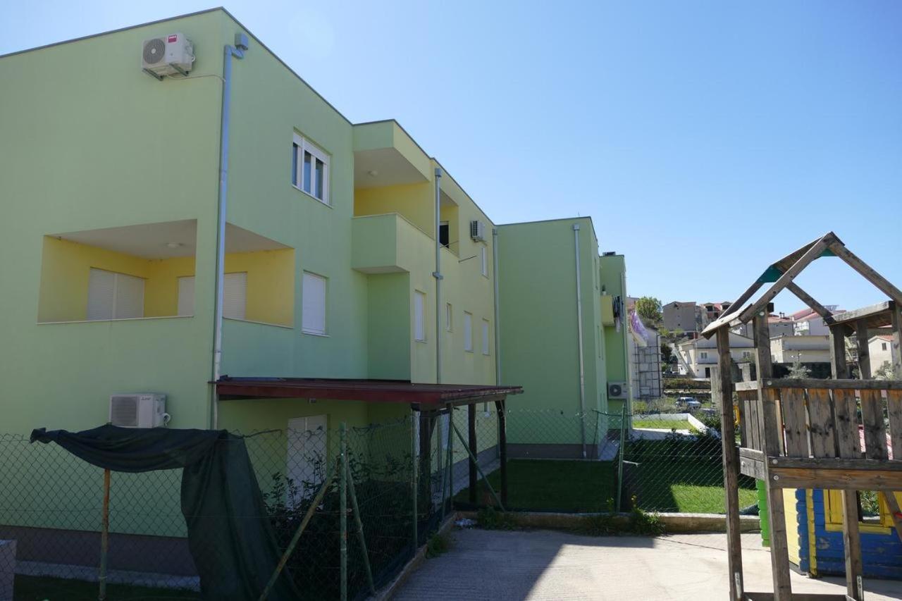 Heidi Apartman Podstrana Kültér fotó