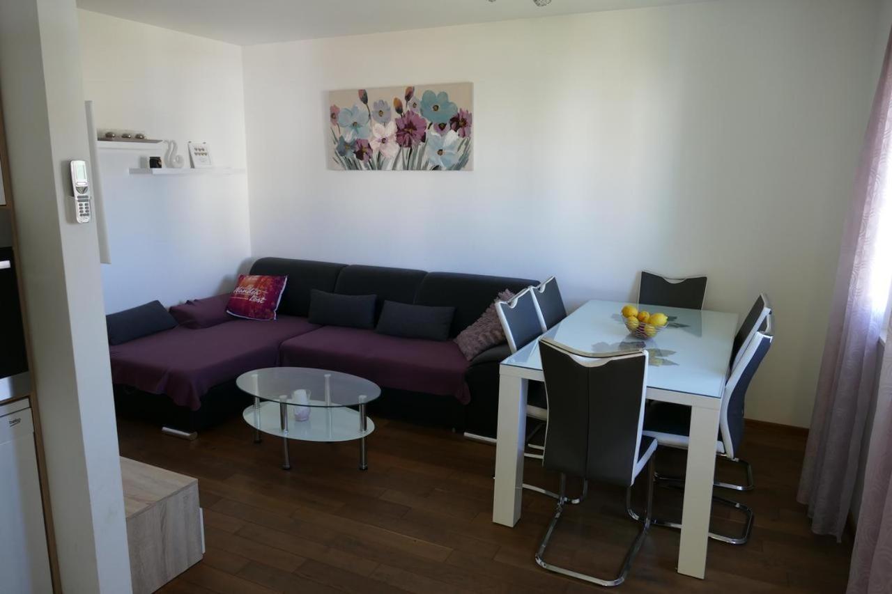 Heidi Apartman Podstrana Kültér fotó